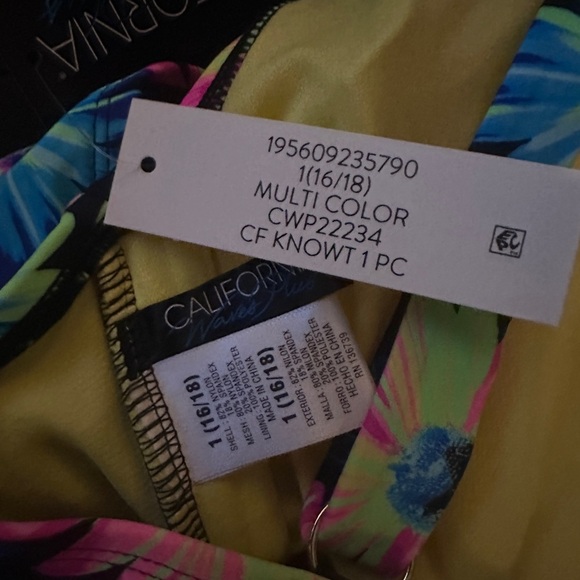 3/$20 💥California Waves NWT One Piece Swimsuit Black Neon Floral Keyhole Bust - Picture 12 of 12